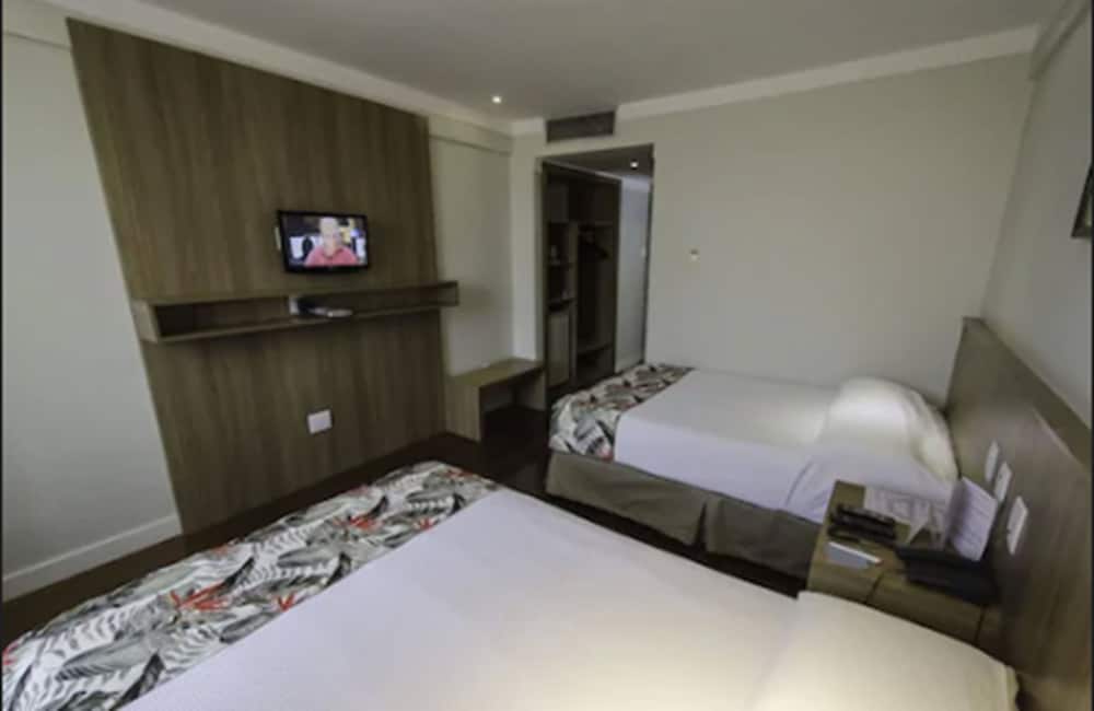 Taiwan Hotel 9/50