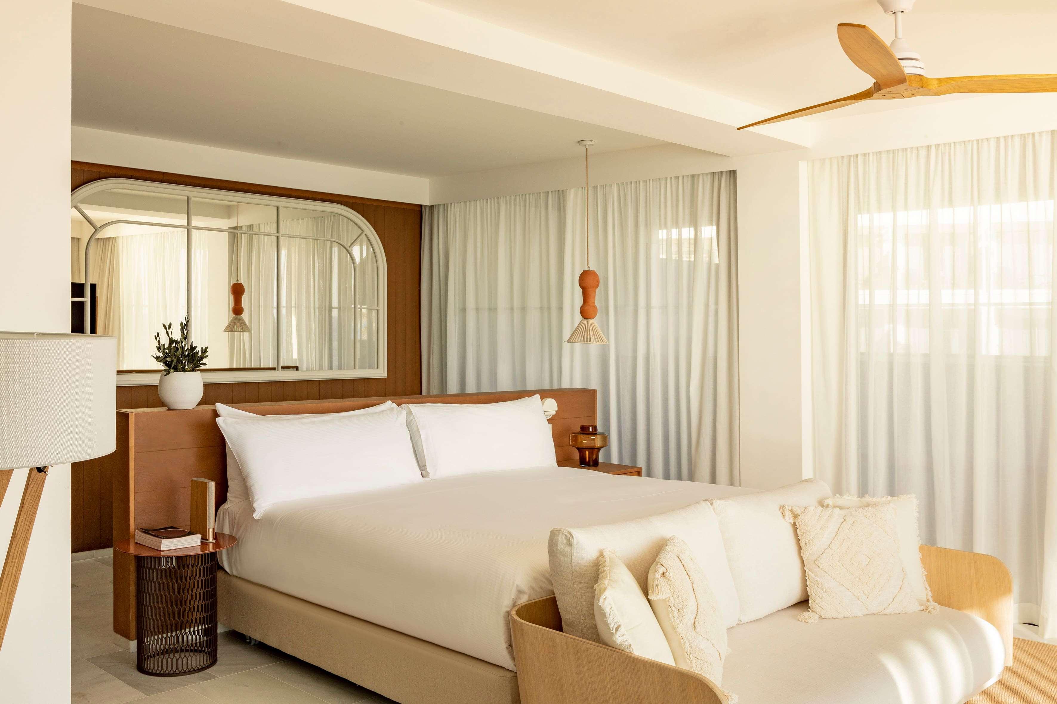 Master, Suite, Sea View, Private Pool