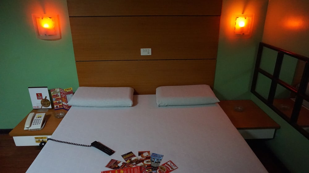 Hotel Sogo Santolan 9/34