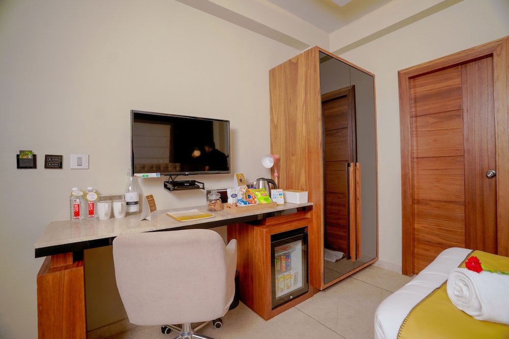 Lazdana Hotel Bangalore 25/53