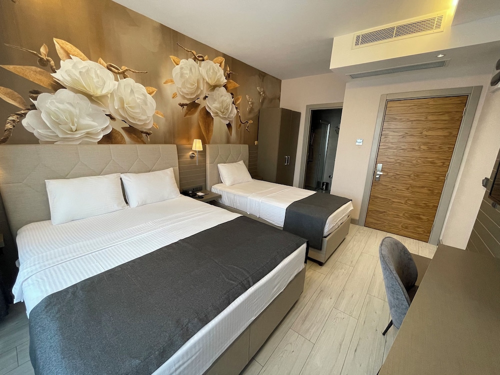 Mithras Hotel Izmir Alsancak 8/16