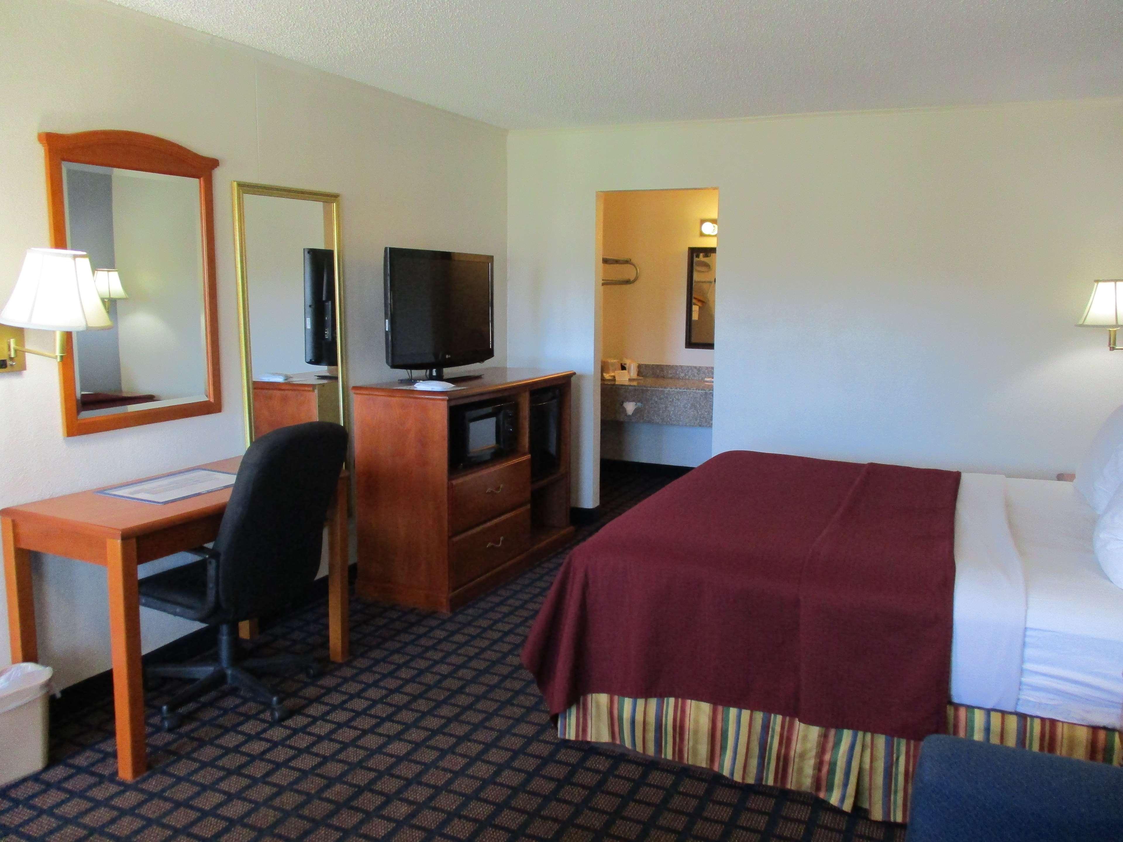 غرفة لذوي الإعاقة، Best Western Palestine Inn 3/4