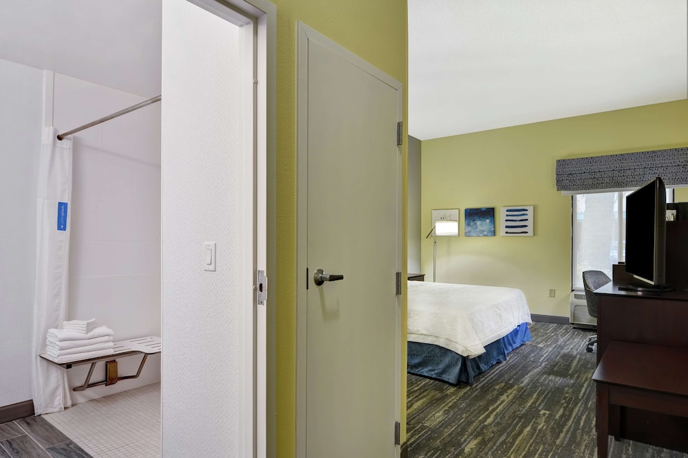 Hampton Inn Jacksonville Ponte Vedra Beach Mayo Clinic Area 17/43