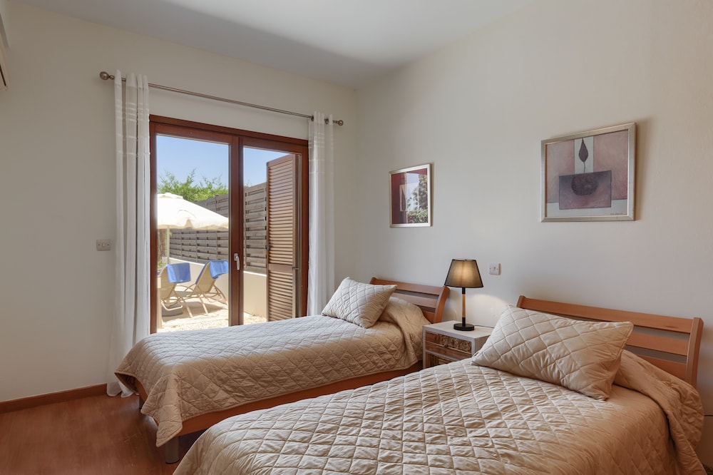 Aphrodite Hills Rentals - Junior Villas 12/50