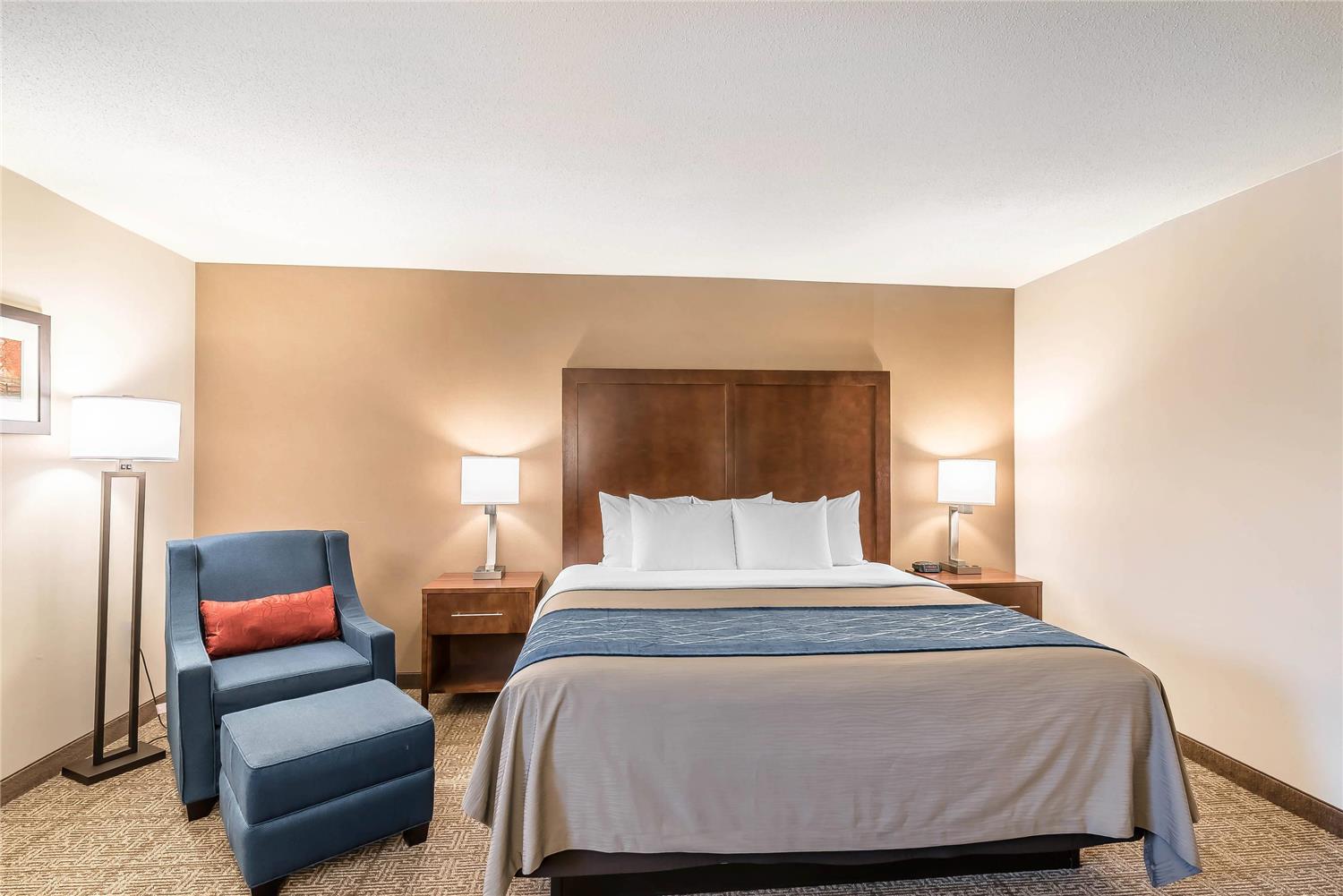 غرفة بسرير كينج، Comfort Inn Concord South End 3/5