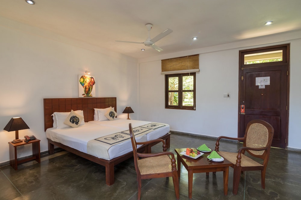 Camellia Resort And Spa 19/65