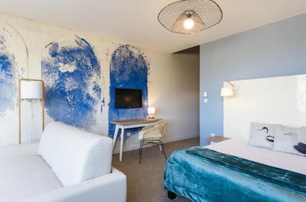 Baya Hotel & Spa 7/28