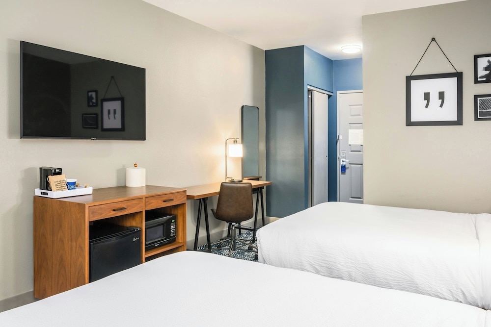 Room, 2 Queen Beds, Accessible