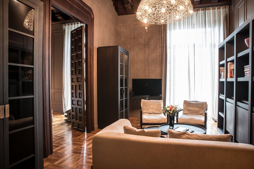 CoolRooms Palacio Villapanes 5 GL 6/65