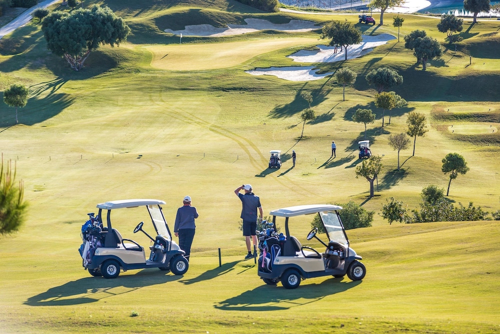 Ona Valle Romano Golf and Resort 36/72