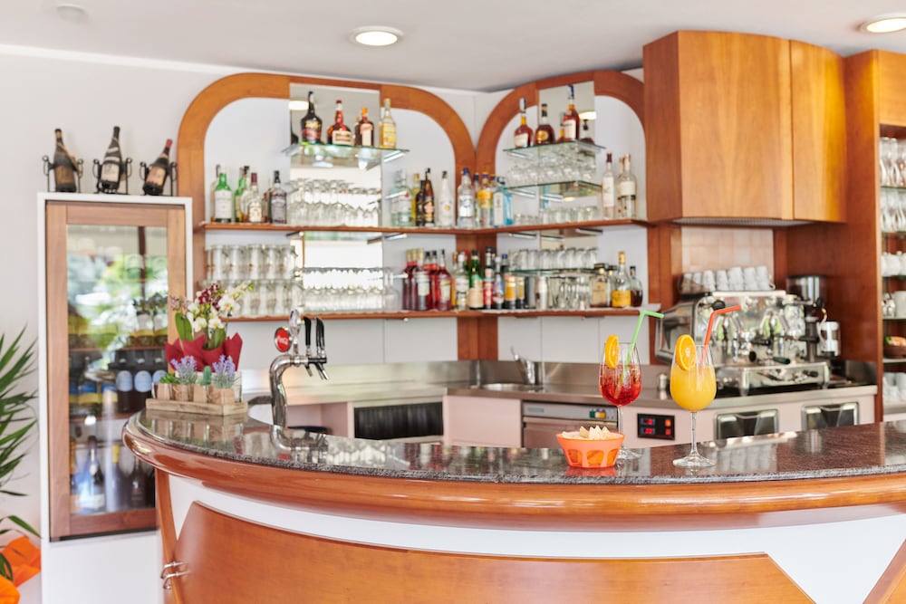 Eco Hotel Benacus 8/50