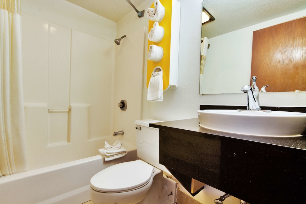 Motel6 Dallas, TX - Fair Park 51/54