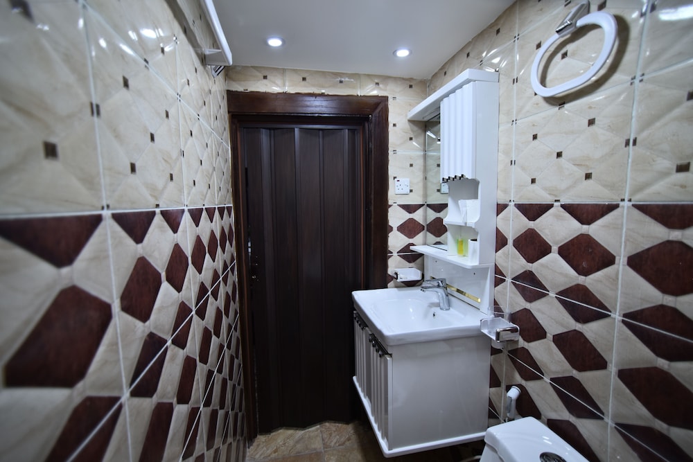 Petra Princes Hotel 48/50