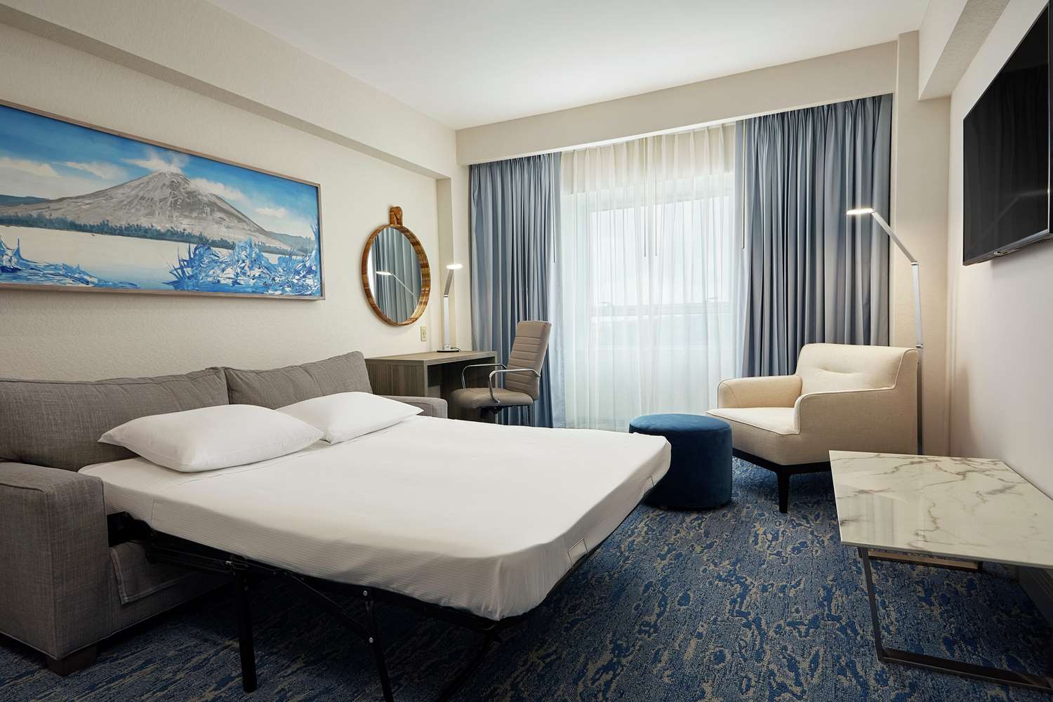 2 Rooms, Suite, King Bed, Sofa