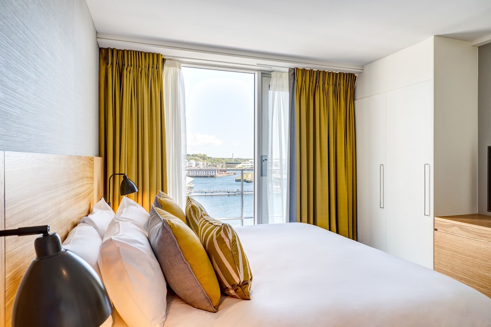 Apex City Quay Hotel And Spa 44/64