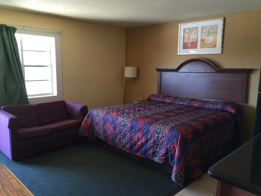 La Vista Inn 26/47