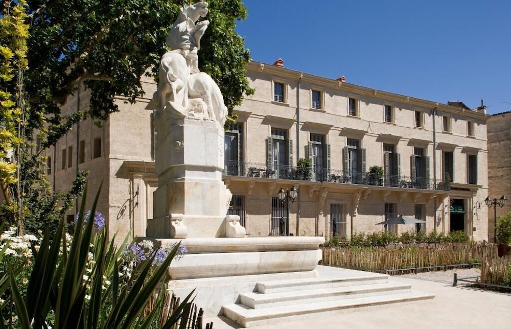Hotel Richer de Belleval 3/50