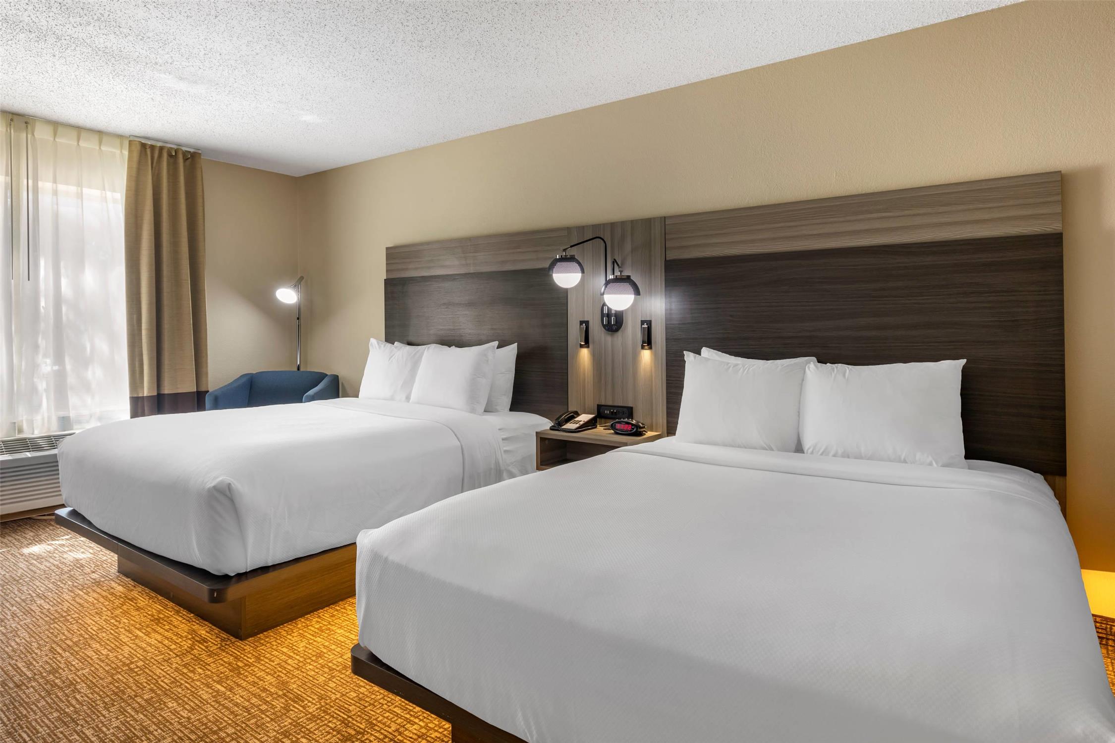 ROOM, 2 QUEEN BEDS