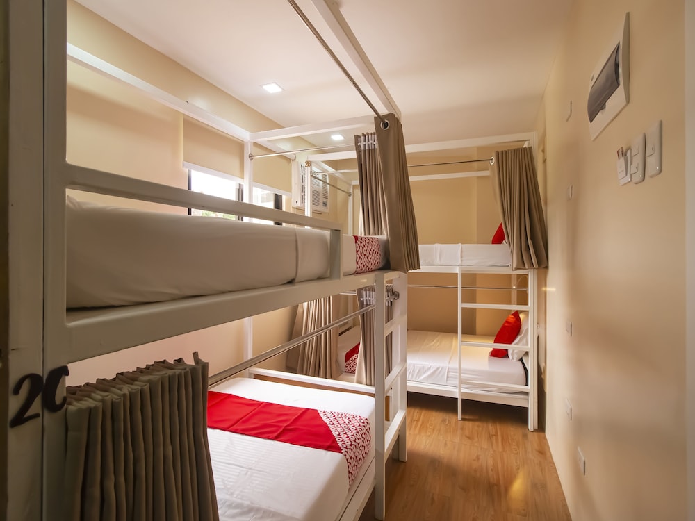 OYO 832 The Teepee Place Hostel & Residence Inn 23/37