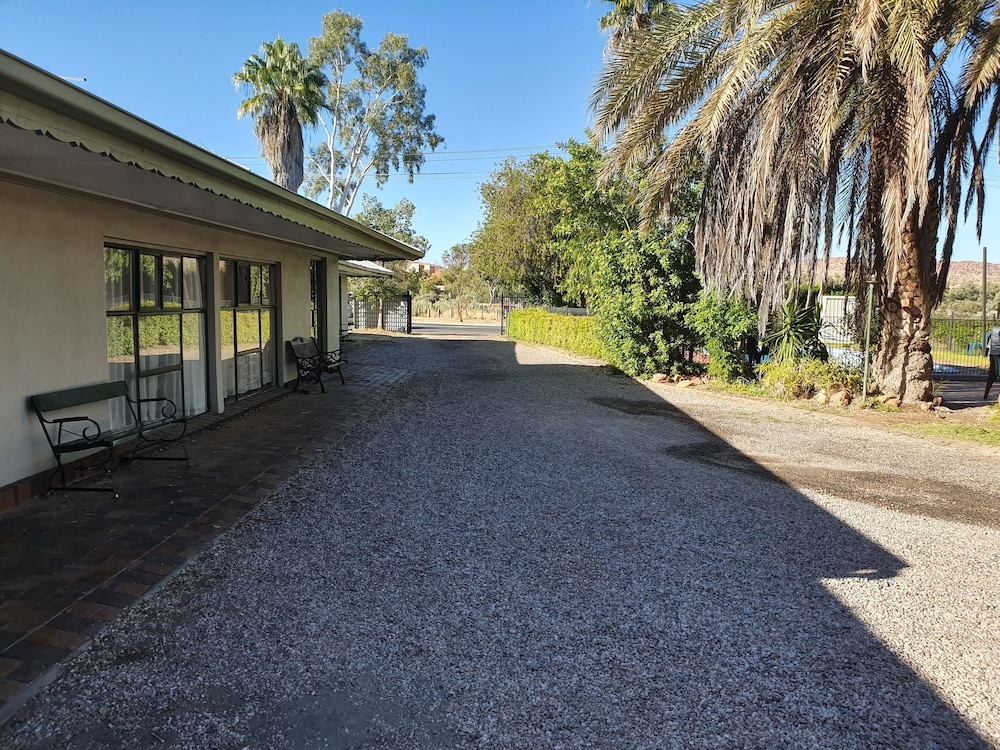 ALICE MOTOR INN 1/56