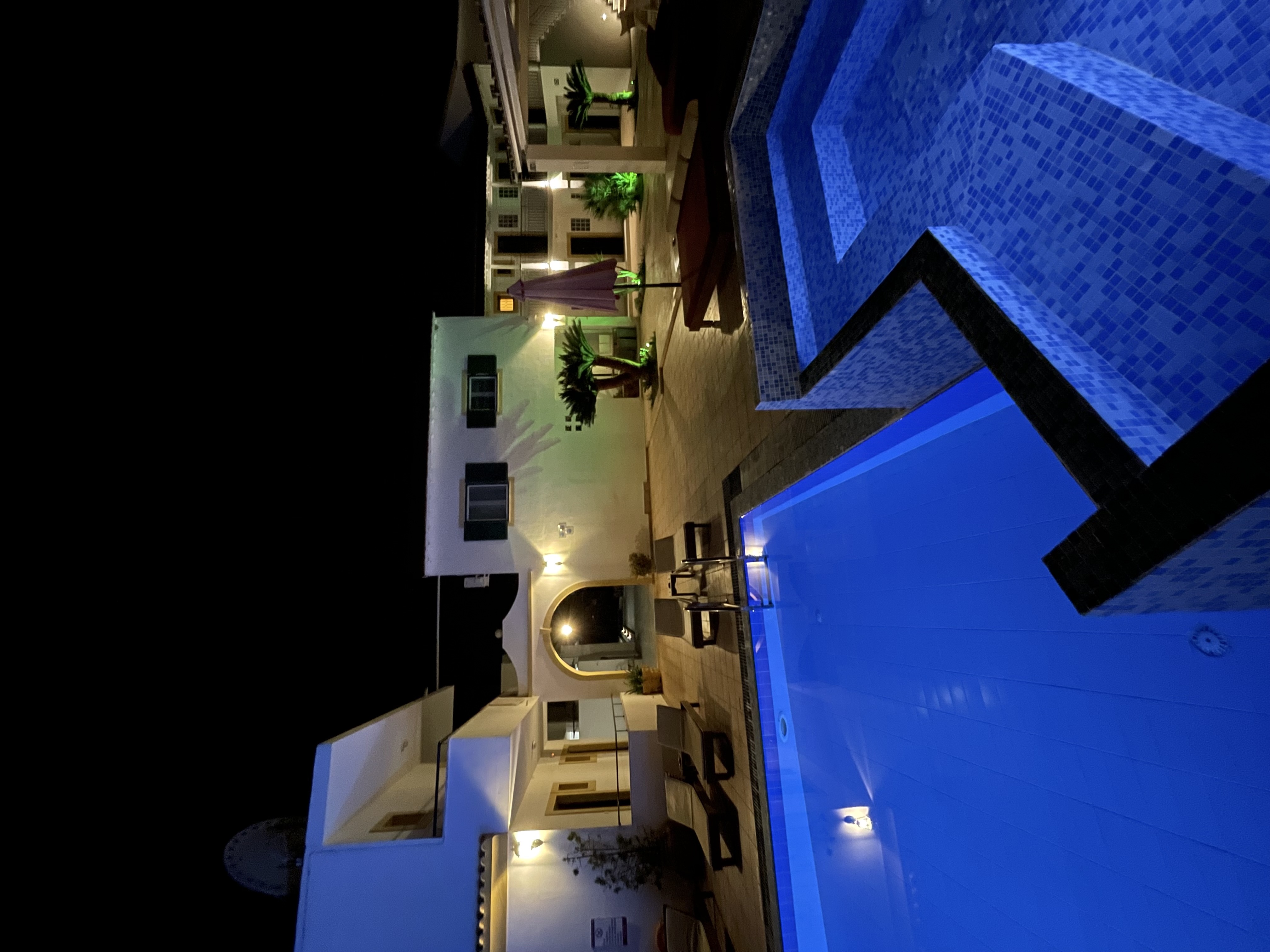 Oasis Beach Club 13/42