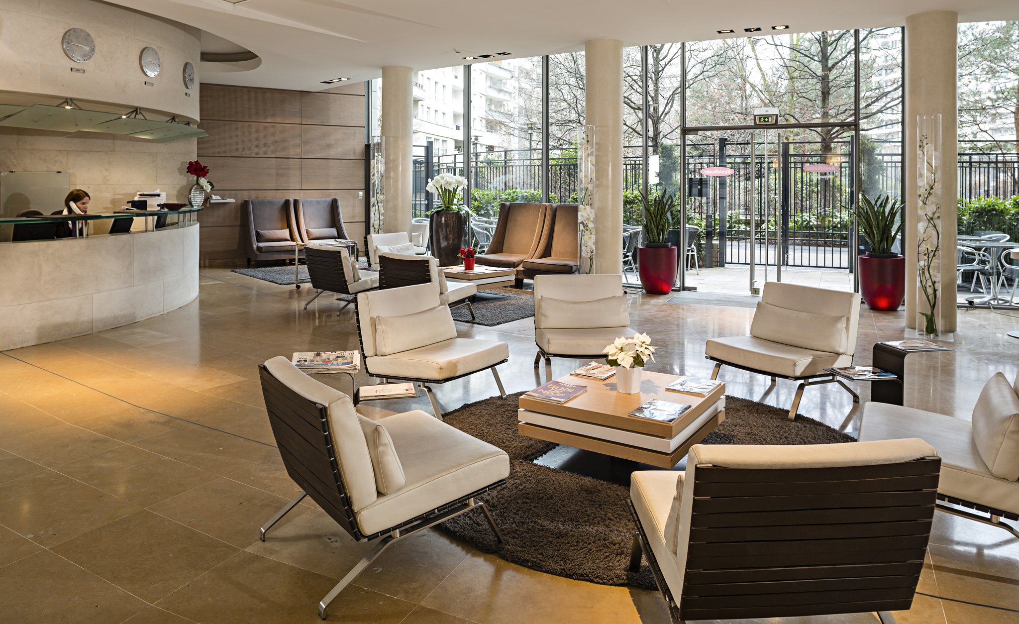 RESIDHOME COURBEVOIE LA DEFENSE 32/56