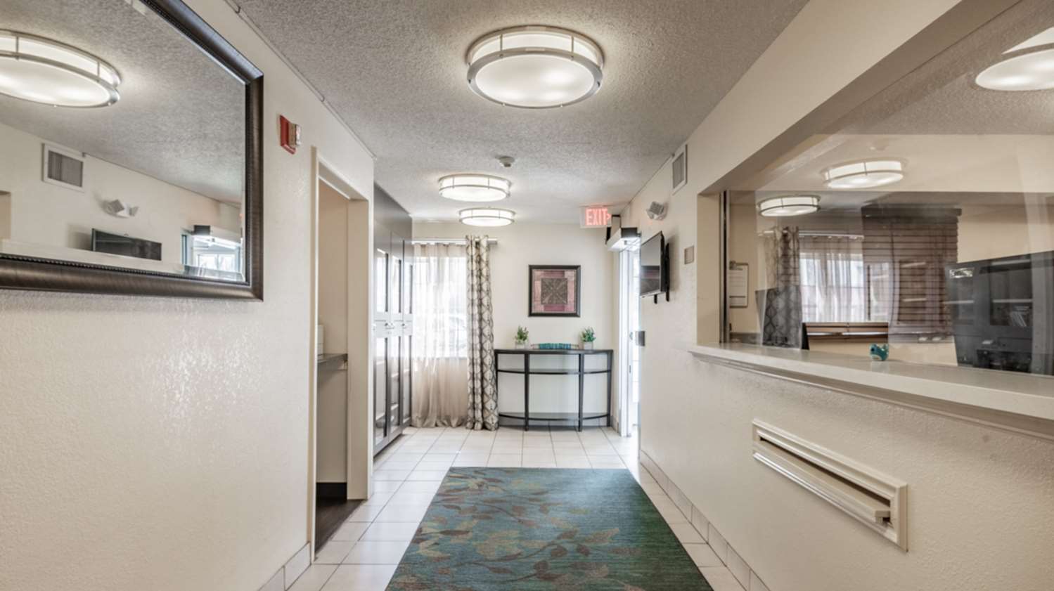 Sonesta Simply Suites Nashville Brentwood 5/36