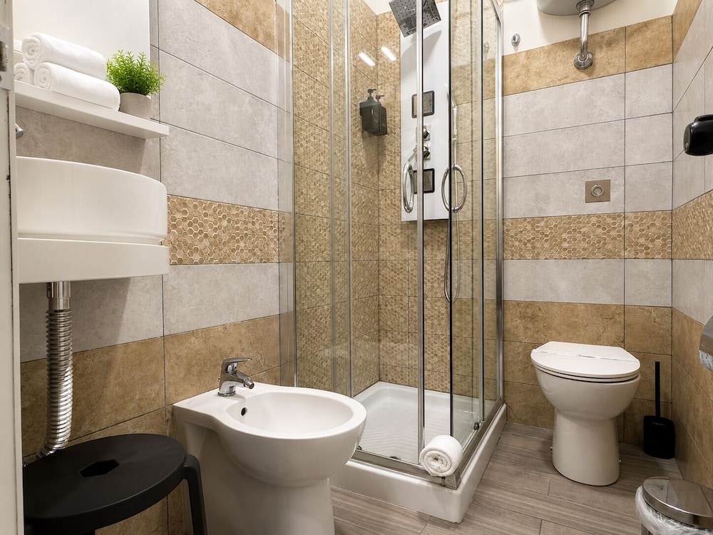 غرفة بسرير مزدوج أو سريرين منفصلين، Hotel Santuario Pompei 6/7
