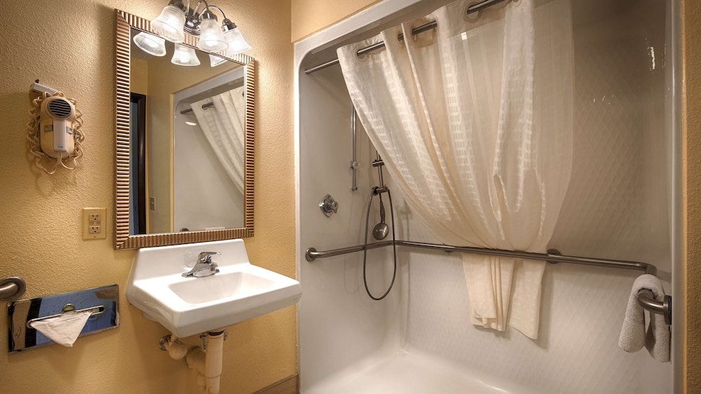 Best Western Mansfield/Bellville 9/31