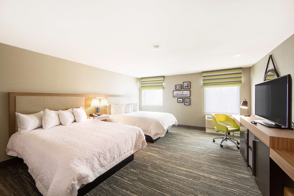 Hampton Inn & Suites Seattle-Downtown 16/45