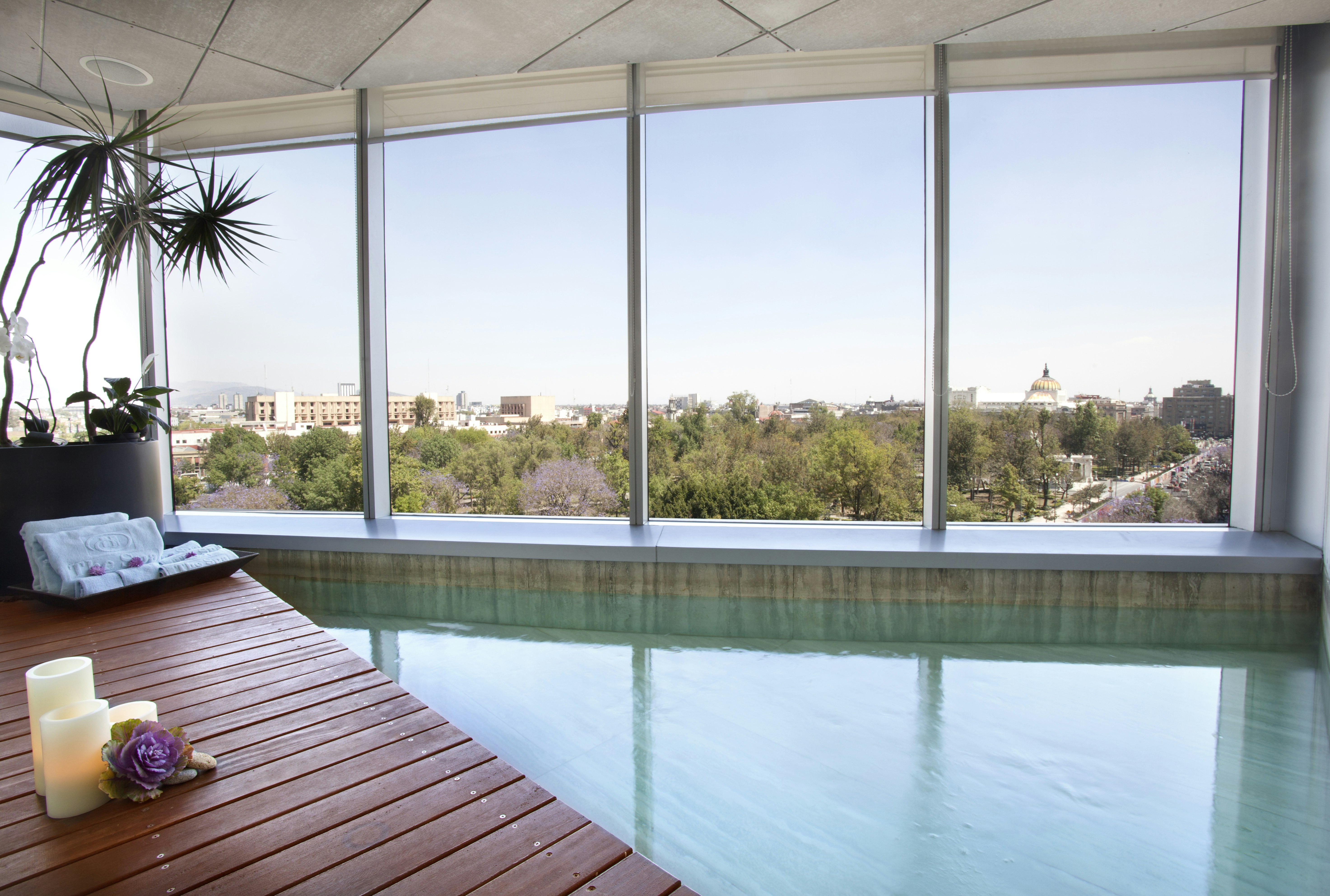 Hilton Mexico City Reforma 12/50
