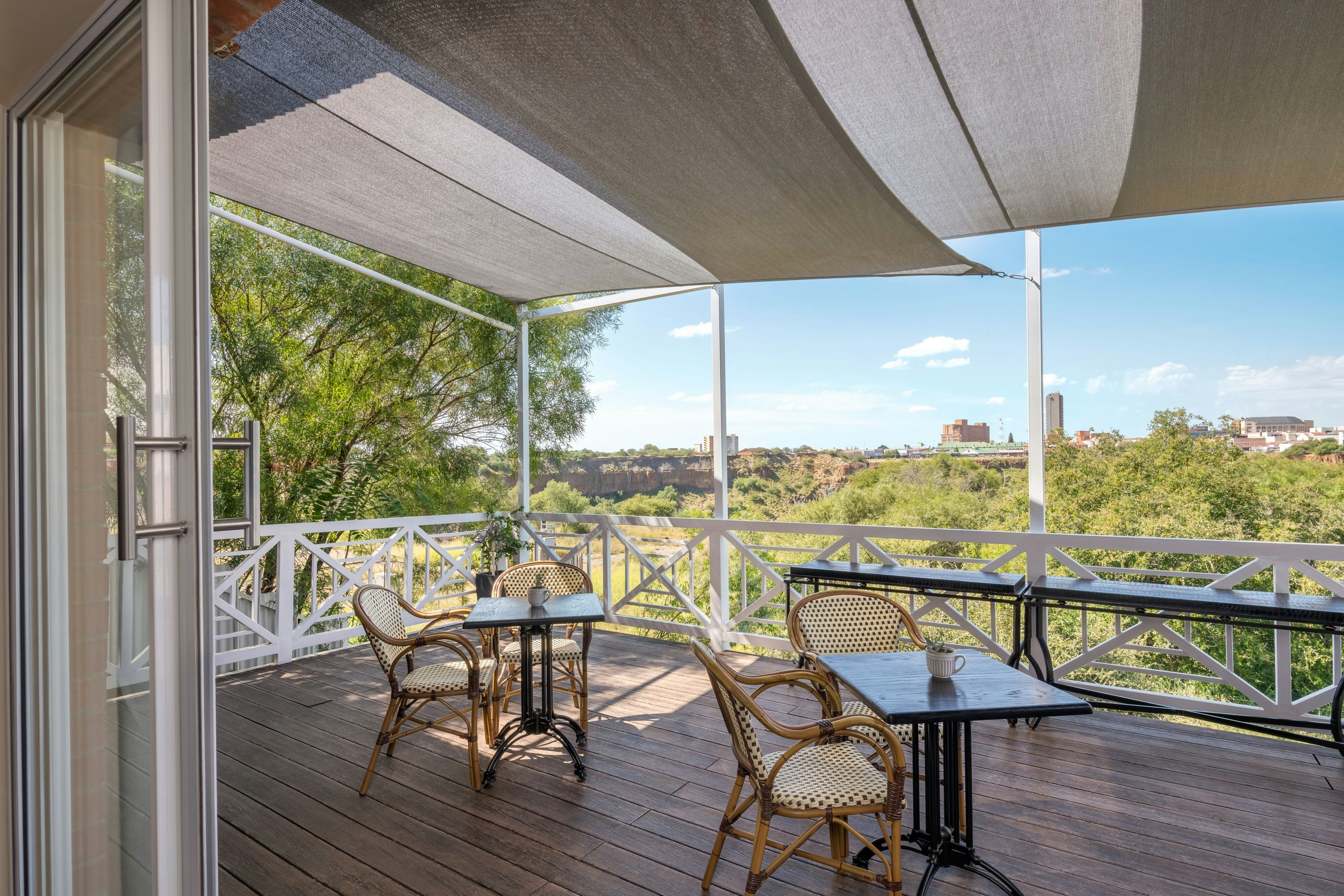 Protea Hotel Kimberley 45/65