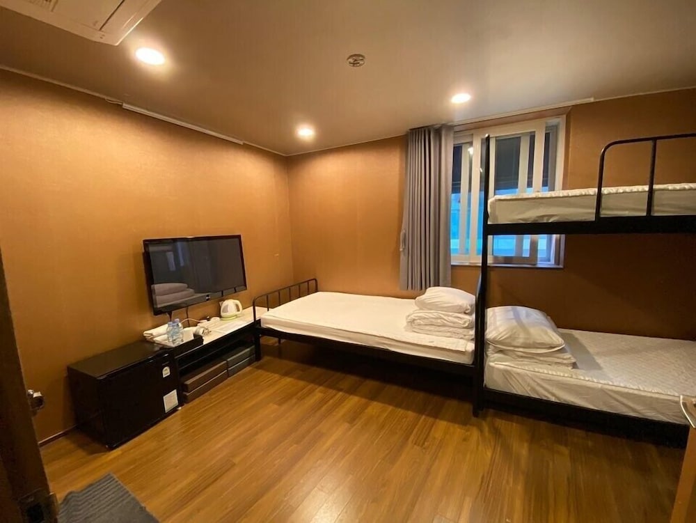 Soo Song Guest House 27/78