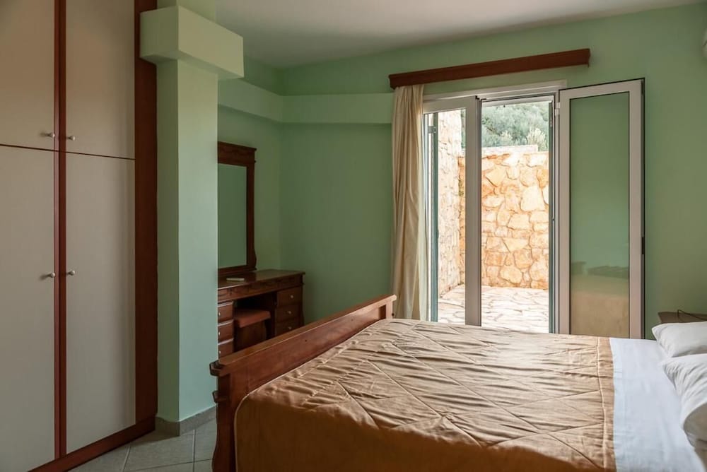 Epidavros Seascape Apartments 5/46
