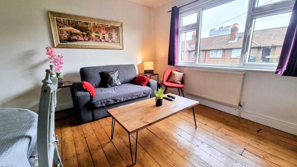 Stunning Central Richmond With Garden 25/34