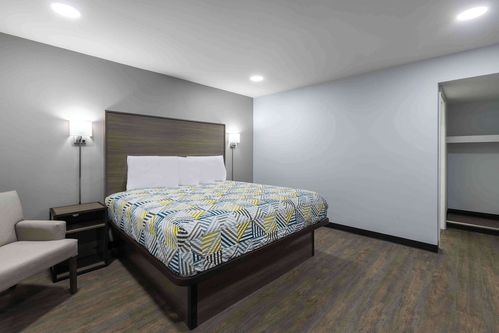 Motel6 Hickory, NC 16/27