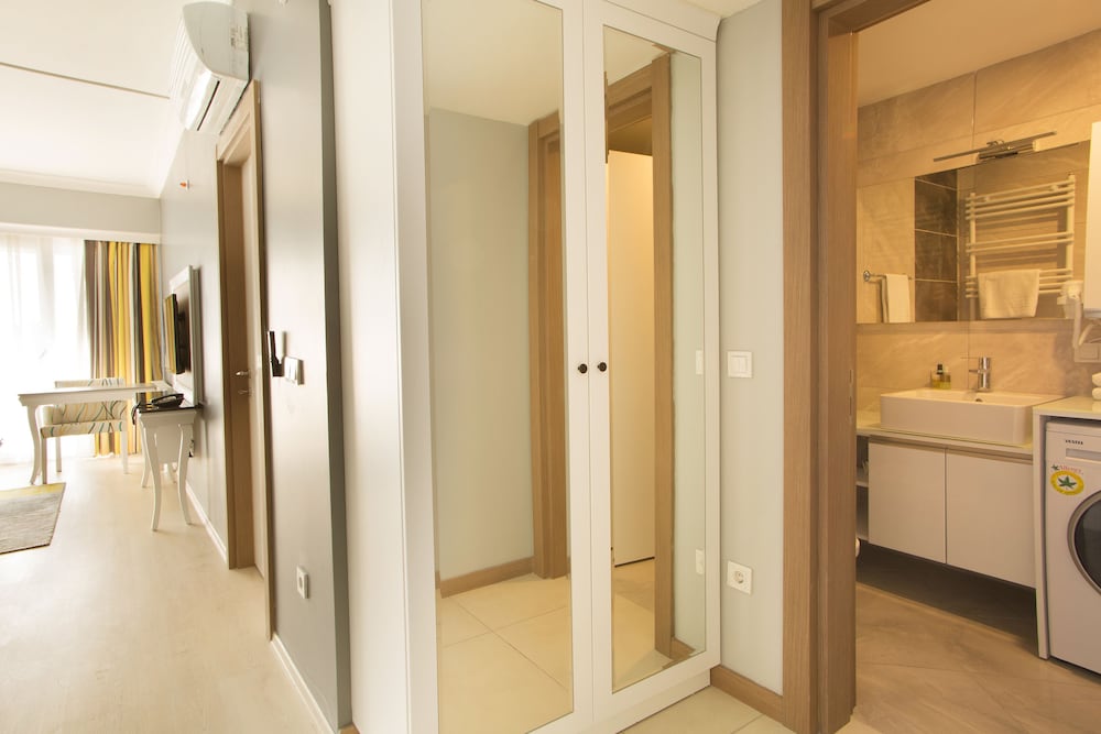 SERENITY SUITES ISTANBUL AIRPORT 11/56