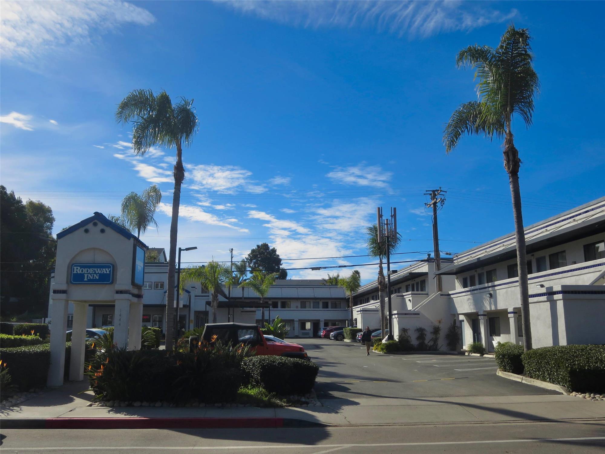 Rodeway Inn Encinitas North 25/33