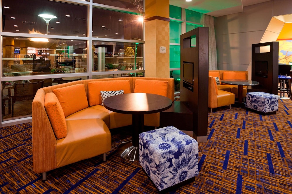 Courtyard by Marriott Minneapolis Maple Grove/Arbor Lakes 41/70