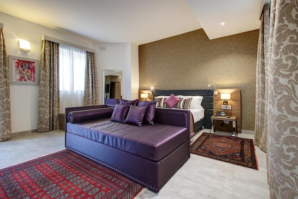 Palazzo Paolina Boutique Hotel 30/66