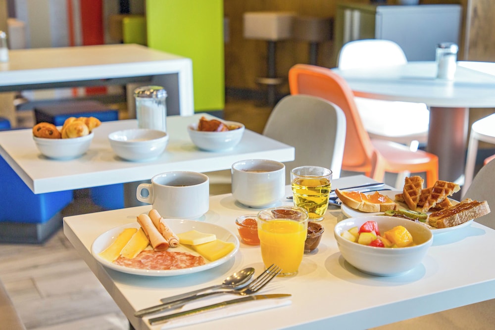 Ibis Budget Toulon Centre 45/67