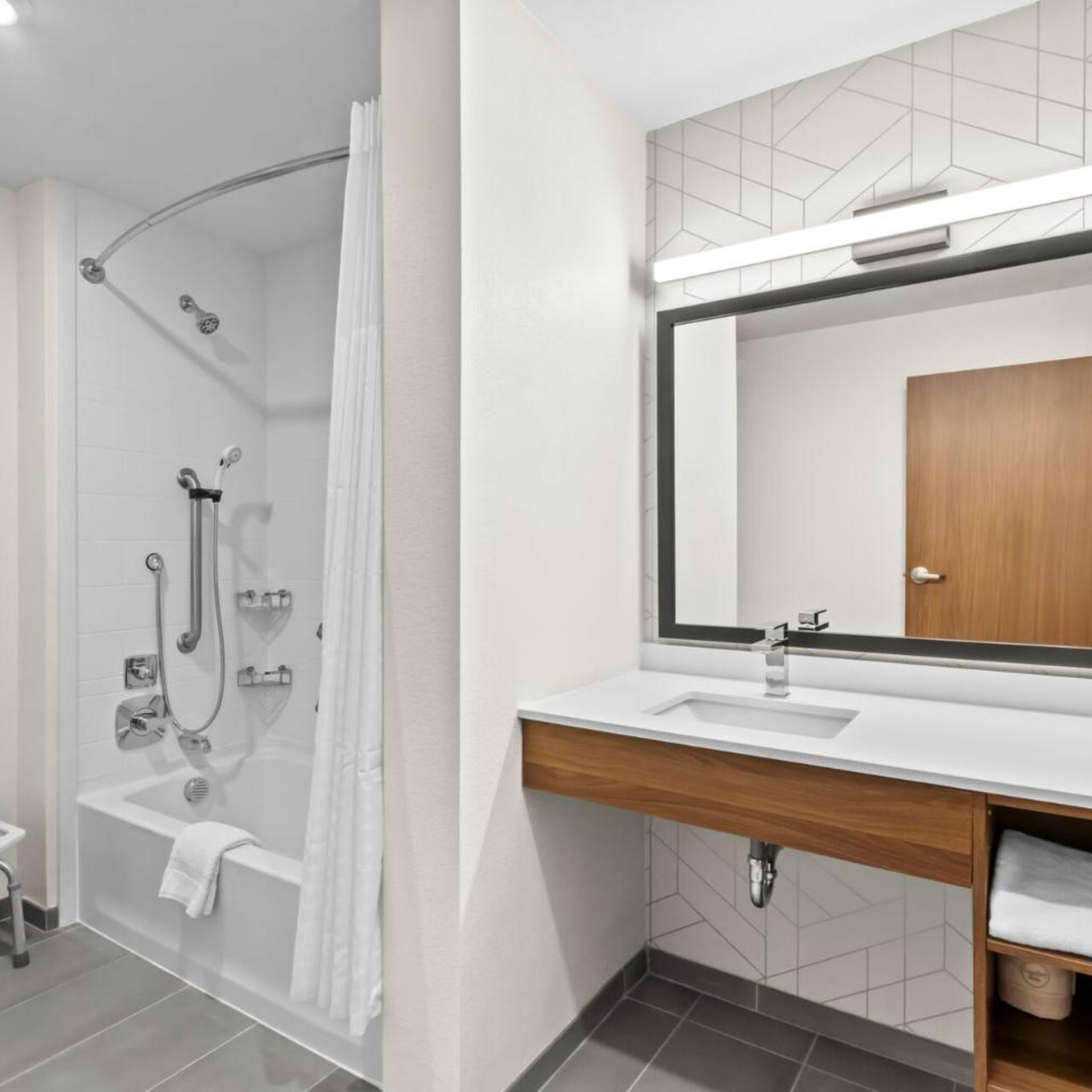 Everhome Suites Ocala I-75 North 57/59