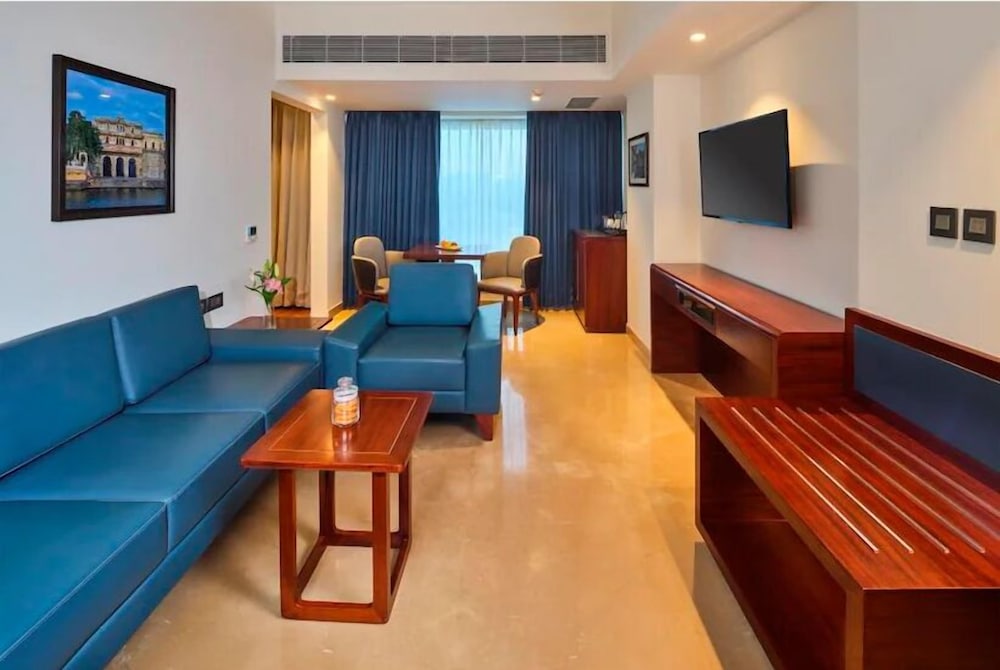 Pride Hotel Udaipur 28/45