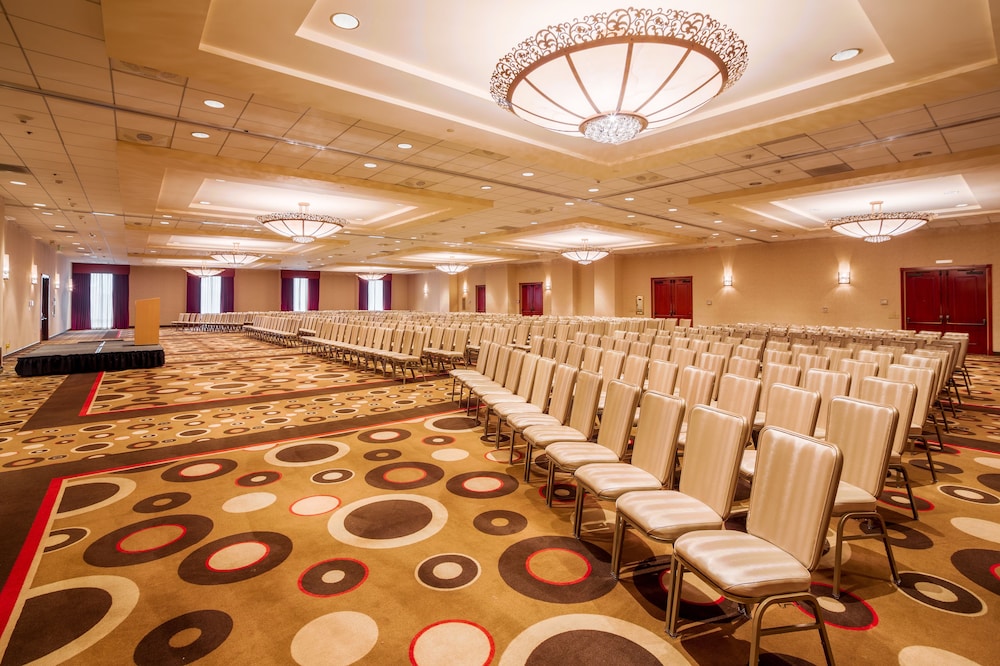 Knotts Berry Farm Resort Hotel 37/41
