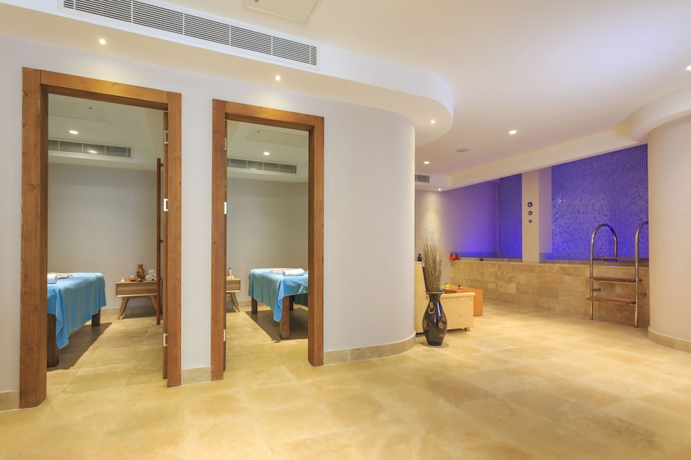 Ecclesia Boutique Hotel - Adults Only 43/61