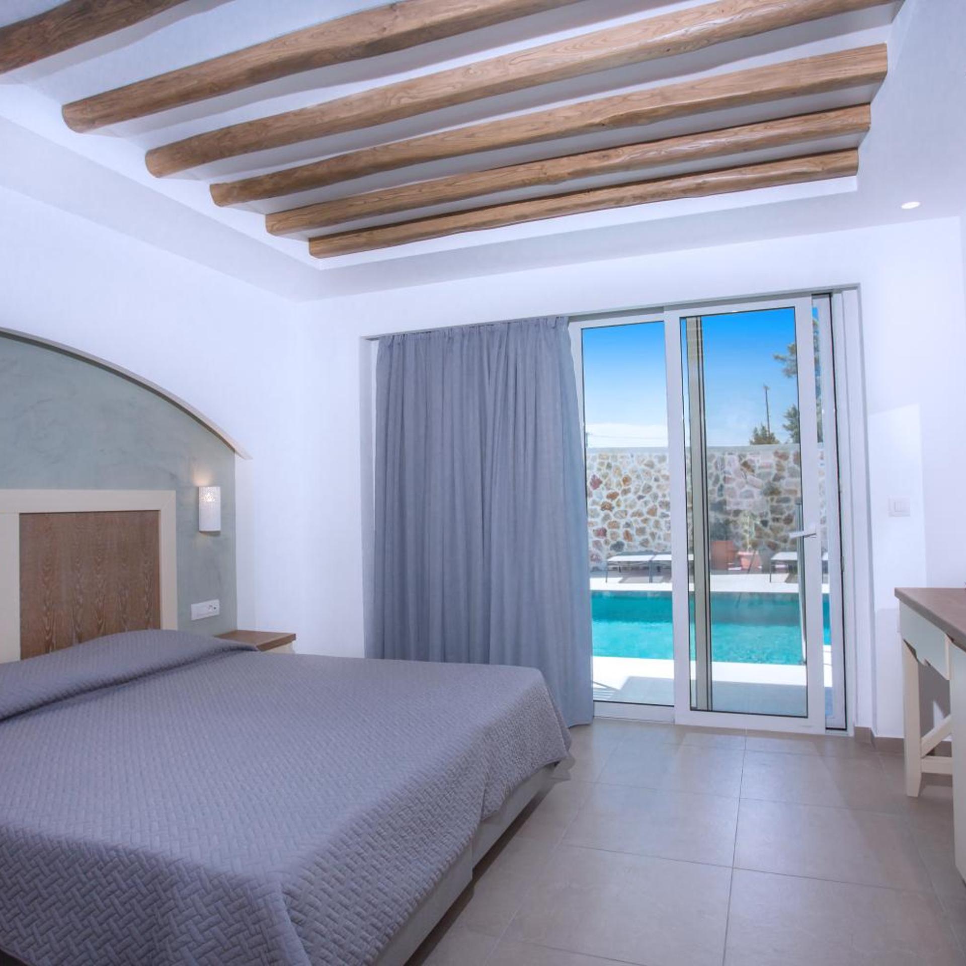 Deluxe, Double or Twin Bed, Pool Access