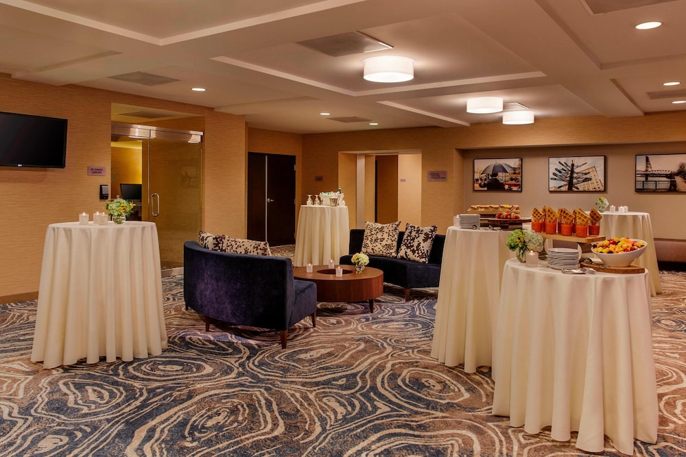 Courtyard Marriott City Center 23/39