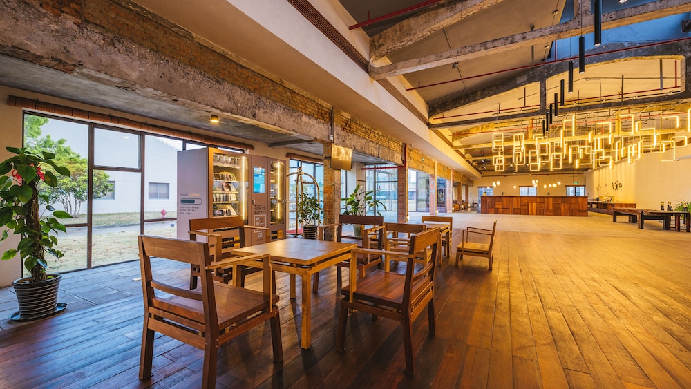 Ramada Encore by Wyndham Shanghai Pudong Airport 48/61