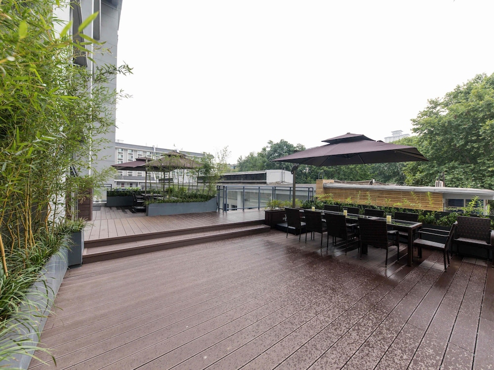 Mercure Xian Dayan Pagoda 47/50