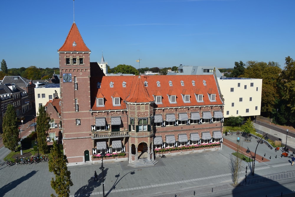 Hotel Theater Figi 2/39